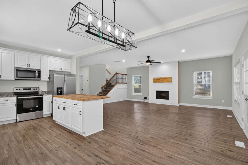Portsmouth House: 242 Webster Ave
