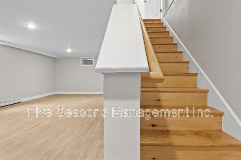 Winooski House: 34 Mollys Way