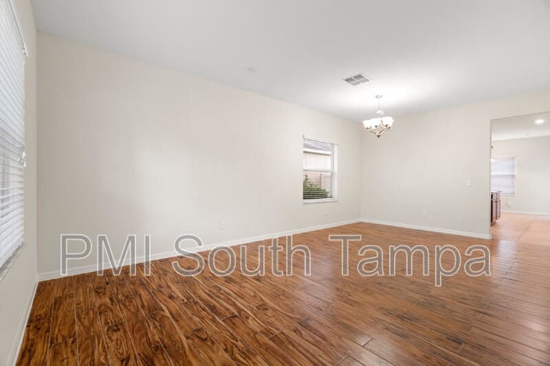 Hudson House: 13740 Newport Shores Dr