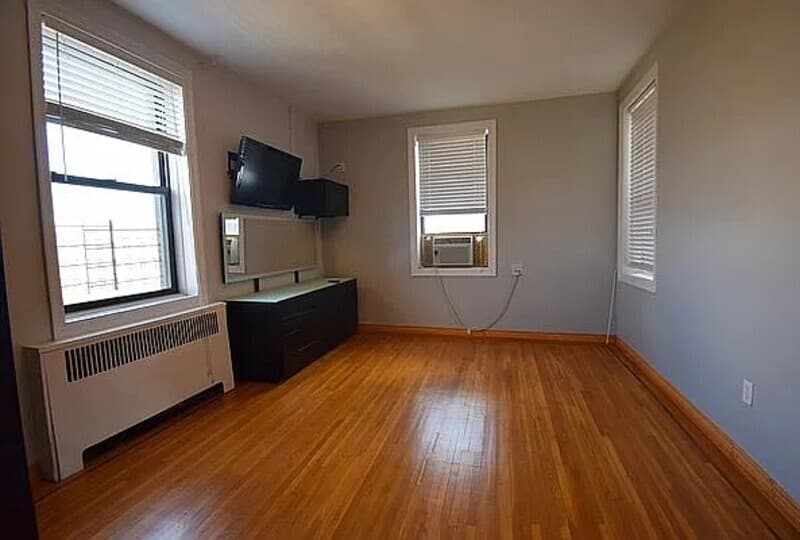 Brooklyn Condo: 80 Avenue P