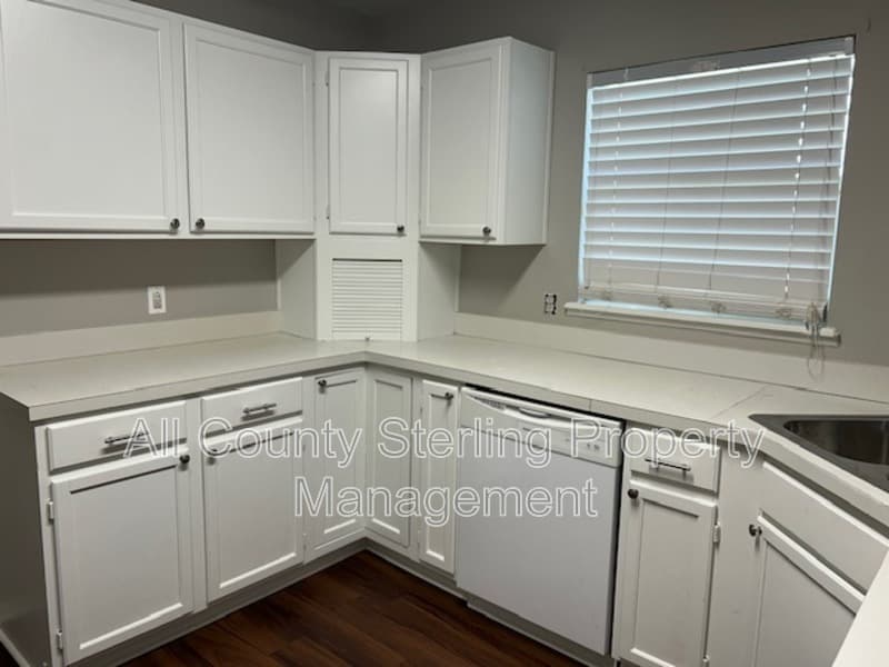 Deltona House: 2261 St. Augustine