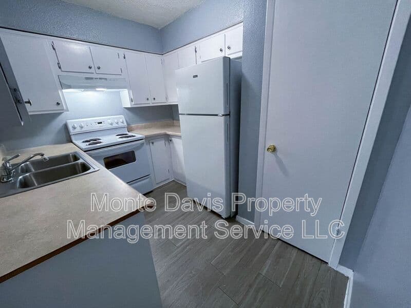 Austin Condo: 8907 Parkfield Drive