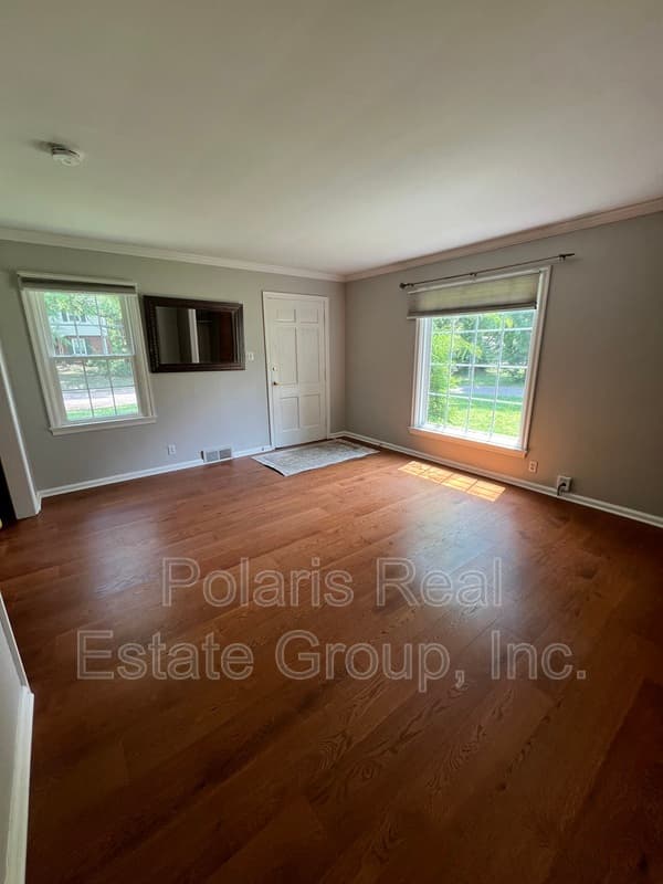 Indianapolis House: 4702 Rookwood Ave