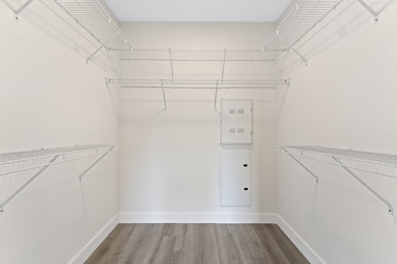 Orange Condo: 49s Day St. - 419