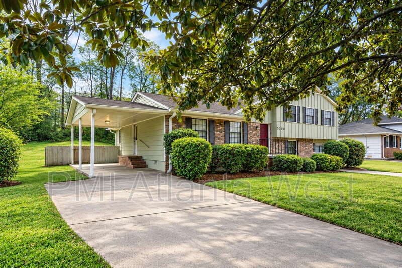 Atlanta House: 5200 Roses Of Picardy