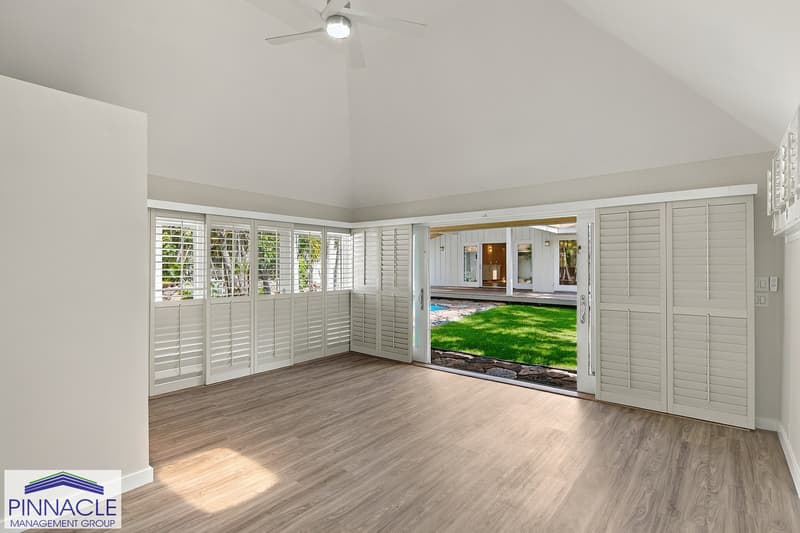 Honolulu House: 814-814A Kealaolu Avenue