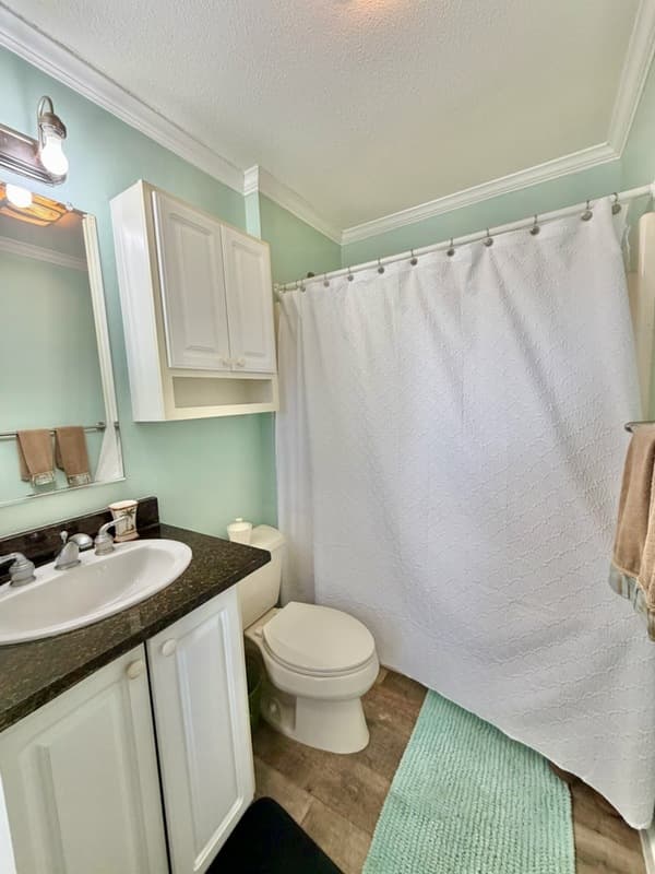 Freeport House: 161 Caswell Branch Road