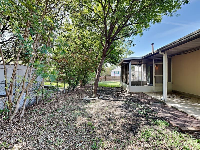 San Antonio House: 10206 Eagle Blf
