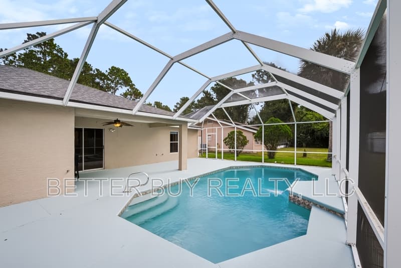 Palm Coast House: 21 Palermo Lane