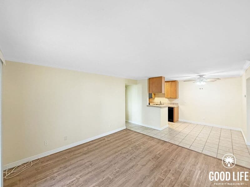 La Mesa Condo: 5425 Lake Murray Blvd