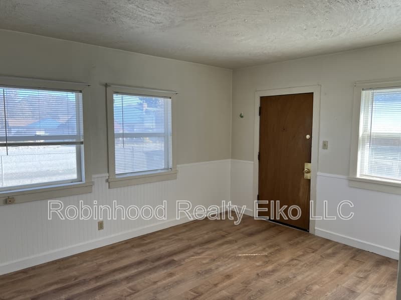Wells Condo: 366 4th Street - A
