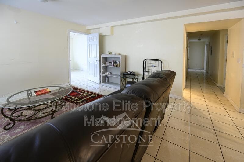 Newark Condo: 161-163 Sussex Ave