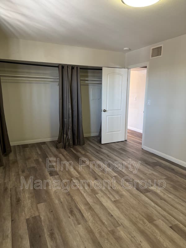 Las Vegas Condo: 615 South Royal Crest Circle - 24