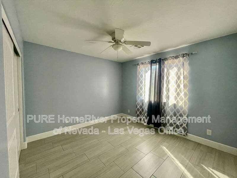 Las Vegas House: 8971 Whitten Park Ave