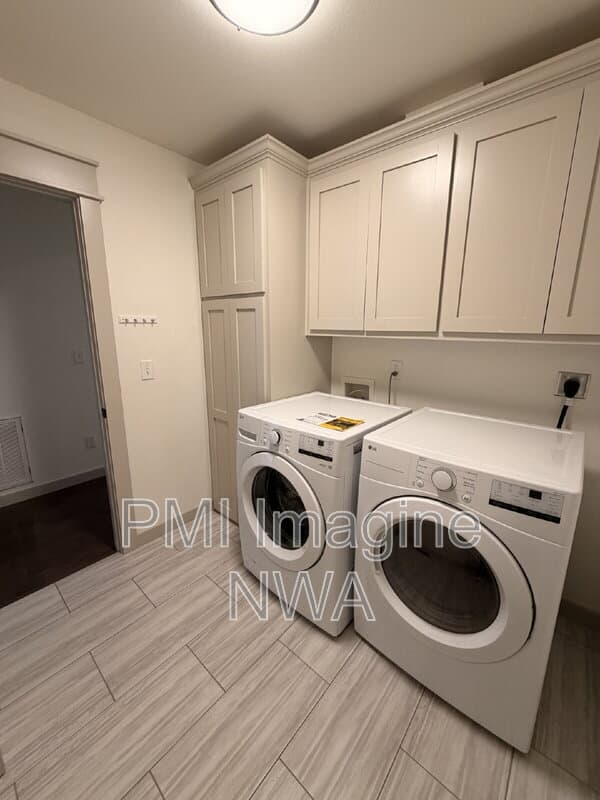 Bella Vista House: 54 Morvan Drive