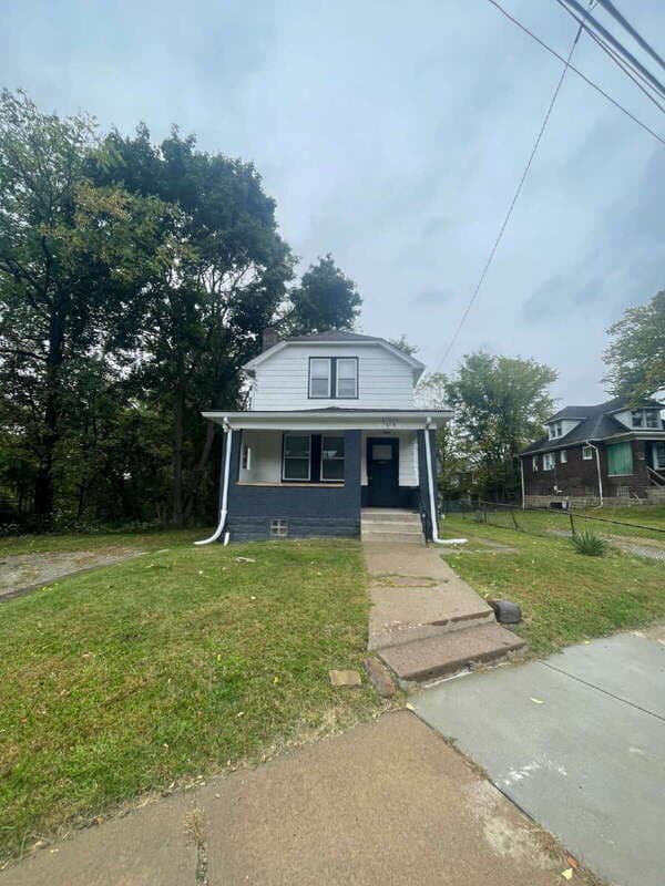 Pittsburgh House: 7808 Lloyd Avenue