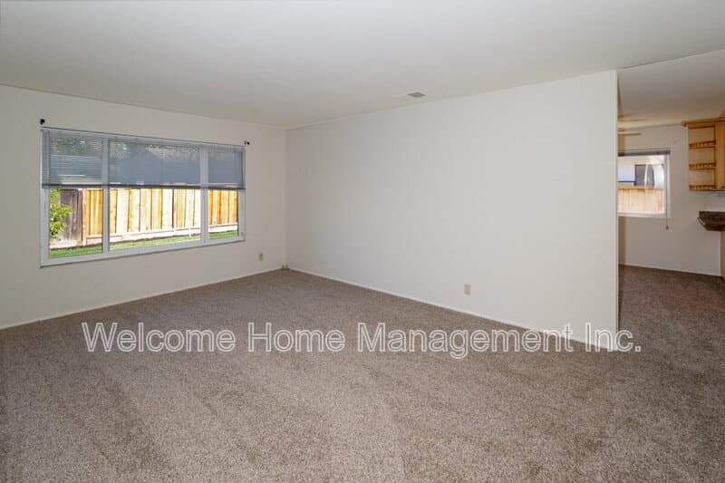 Pleasanton House: 4151 Francisco Street