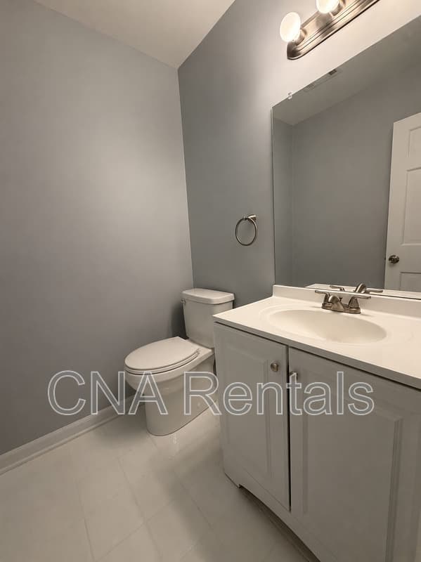 Marietta Condo: 270 Kimberly Way