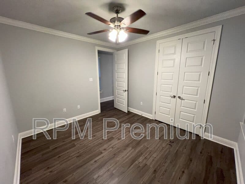 Baton Rouge House: 2353 Orpine Ave.