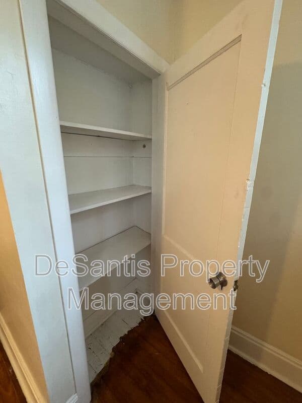 Pittsburgh Condo: 2450 Starkamp Street