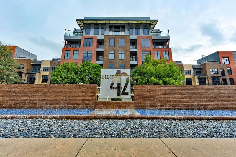 Oklahoma City Condo: 301 NE 4th Street