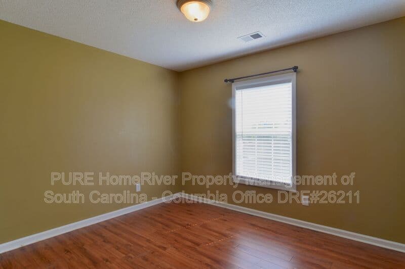 Hopkins House: 129 Alexander Pointe Dr
