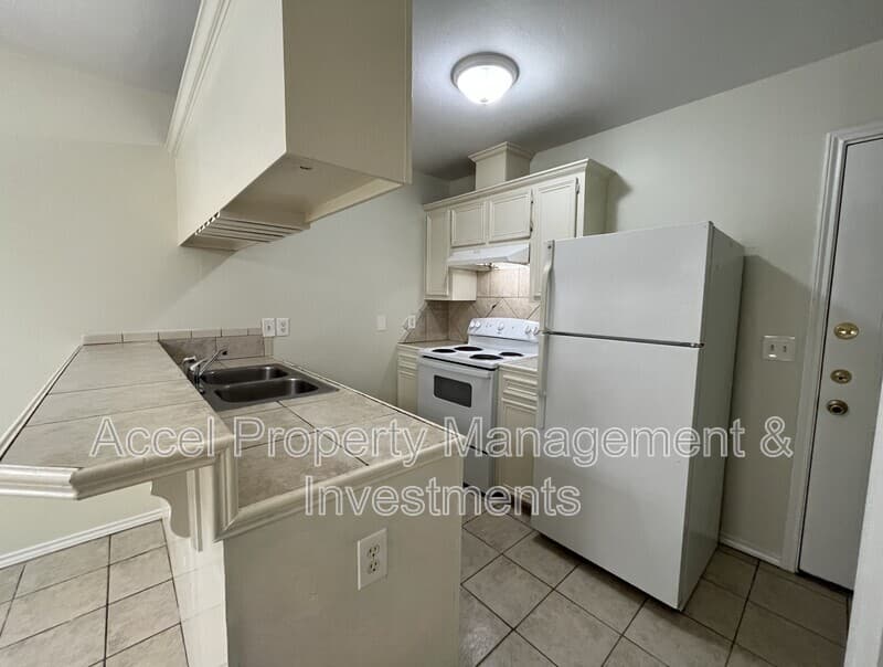Edinburg Condo: 2003 Villa Linda Ave.