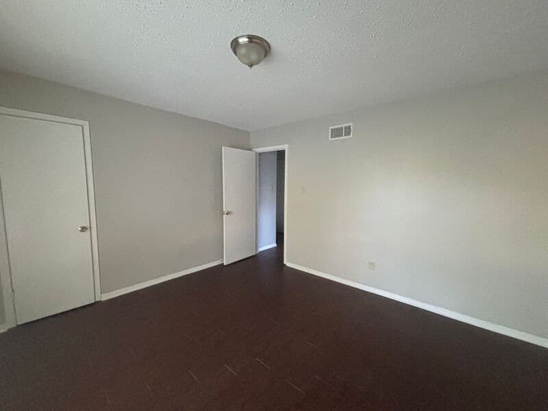 Memphis House: 3774 Hyacinth Dr
