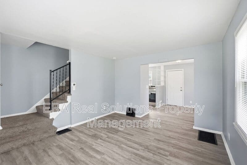 Columbus Condo: 2065 W Mound St