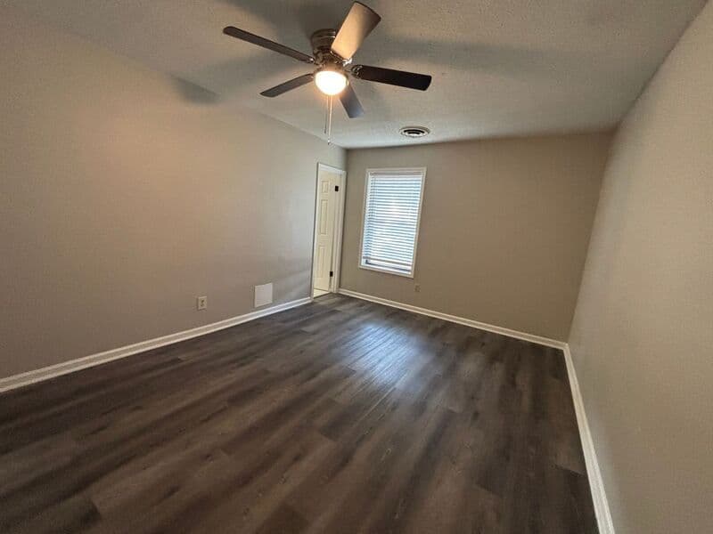 Bartlett House: 3104 Ingleside Dr