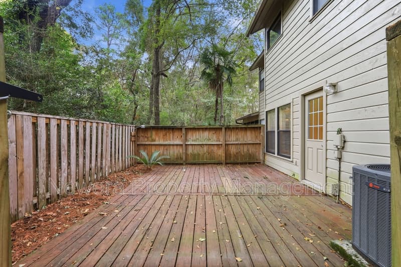 Spring Townhome: 28 Sawmill Grove Lane - 1