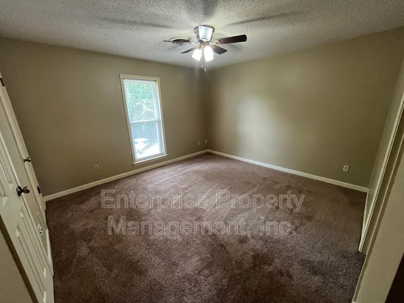 Memphis Condo: 3244 Southern Ave