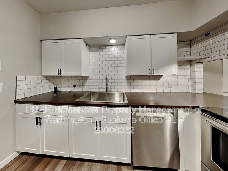 Spokane House: 1527 W 6th Ave
