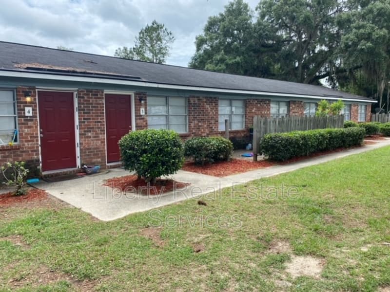 Hinesville Condo: 116 Mattie St