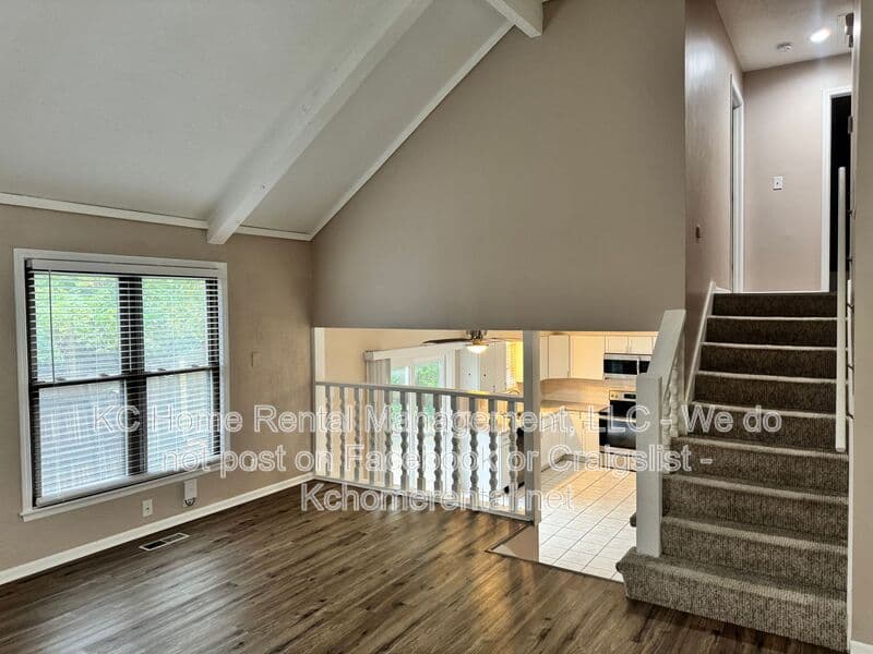 Olathe House: 1429 SE Sheridan