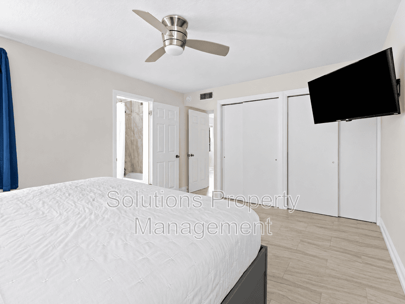 Cocoa Beach Condo: 1630 S Atlantic Ave