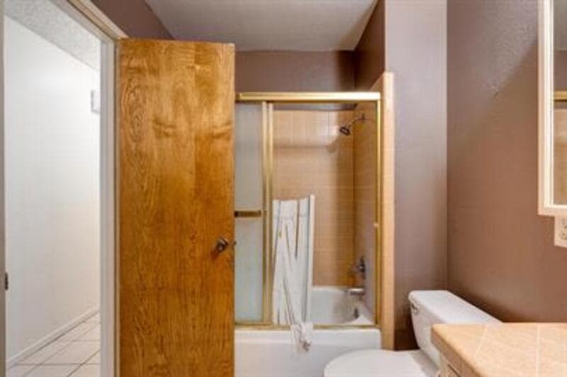 Merced House: 2768 Saratoga Avenue