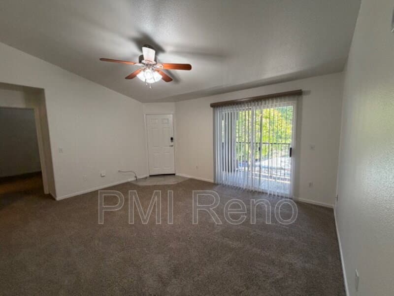 Reno Condo: 6850 Sharlands Ave