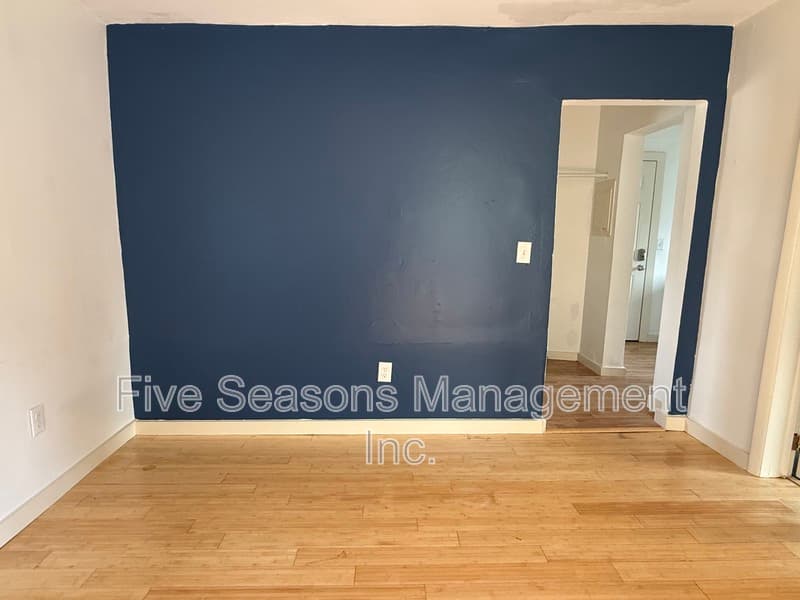 Burlington Condo: 133 Elmwood Avenue - 4