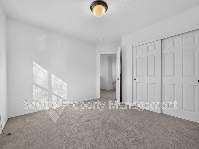 Hillsboro House: 902 SE Portlandia Ave