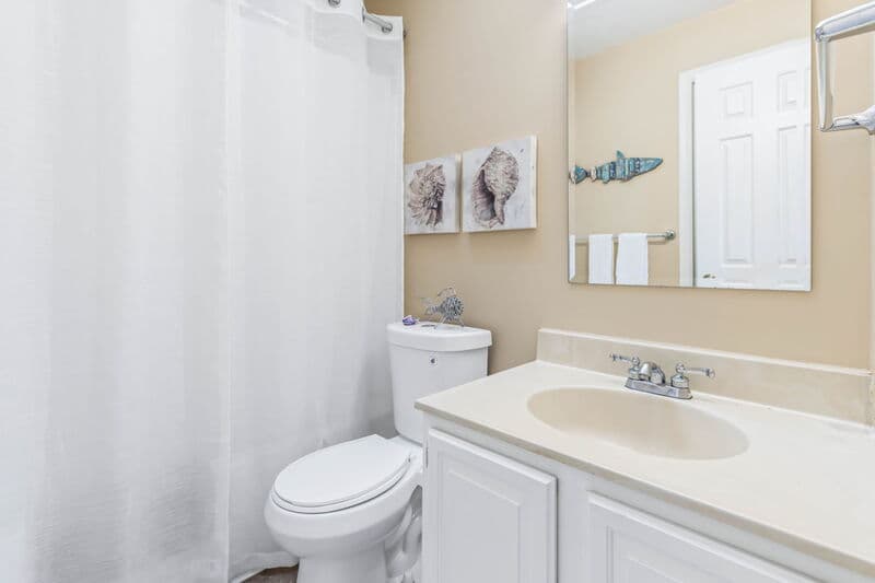 Littiz House: 24 Knollwood Drive