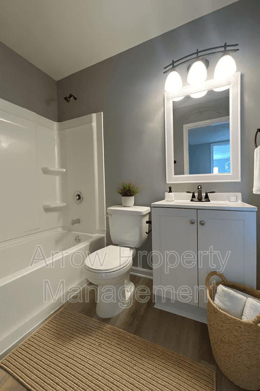 Lincoln Condo: 1730 G Street