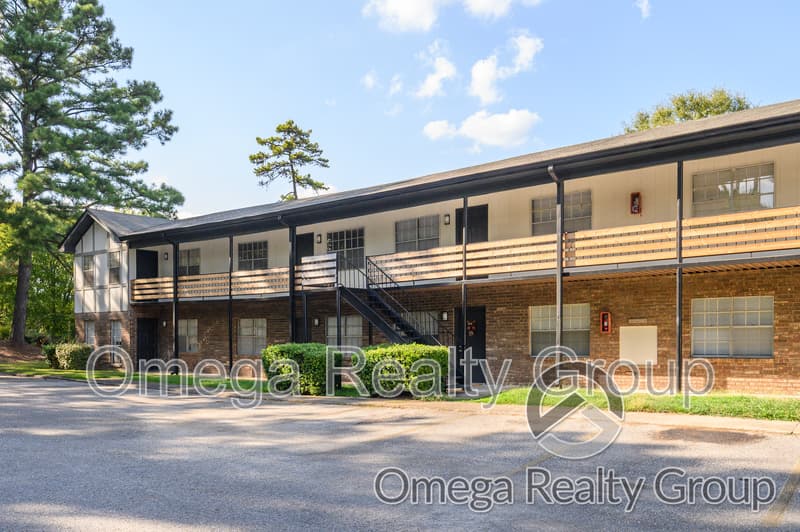 Hoover Apartment: 3311 Woodley Ct