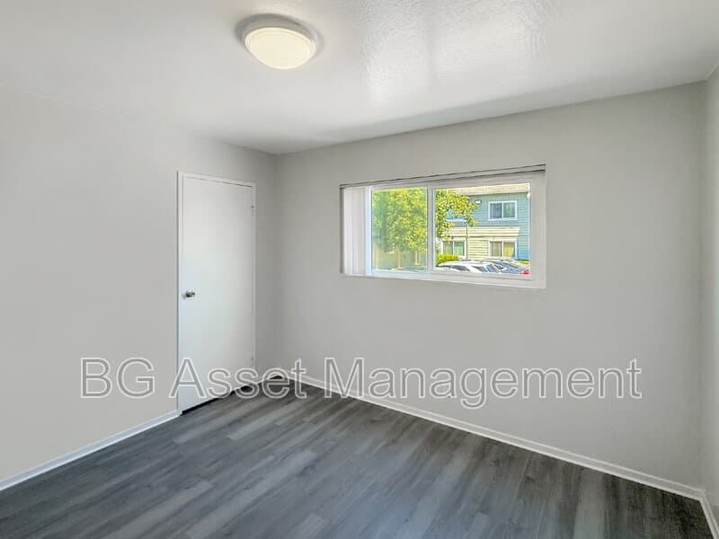Sacramento Condo: 1938 Ethan Way
