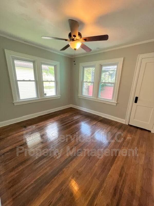 Kansas City House: 5842 Euclid Ave