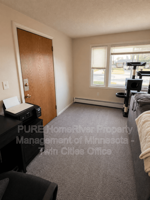 Saint Paul Apartment: 840 Beech St