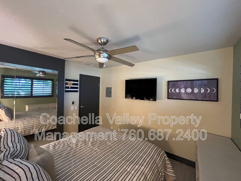 Palm Springs Condo: 2821 Los Felices Cir