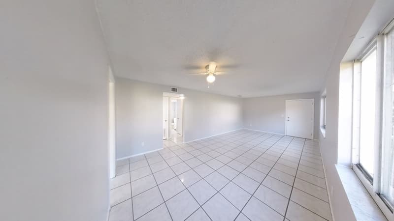 St. Petersburg Condo: 4729 39th Avenue North - 101