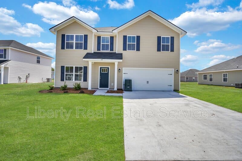 Hinesville House: 88 Fridley Ln