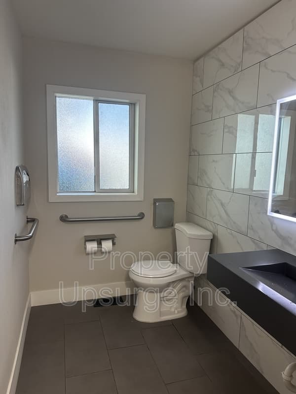 Redding House: 1300 West Street - #101